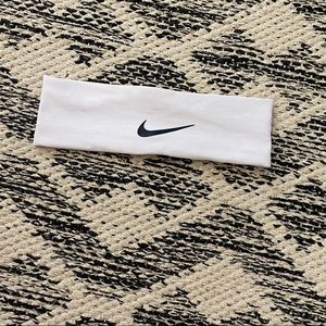 Nike Dri-Fit Headband